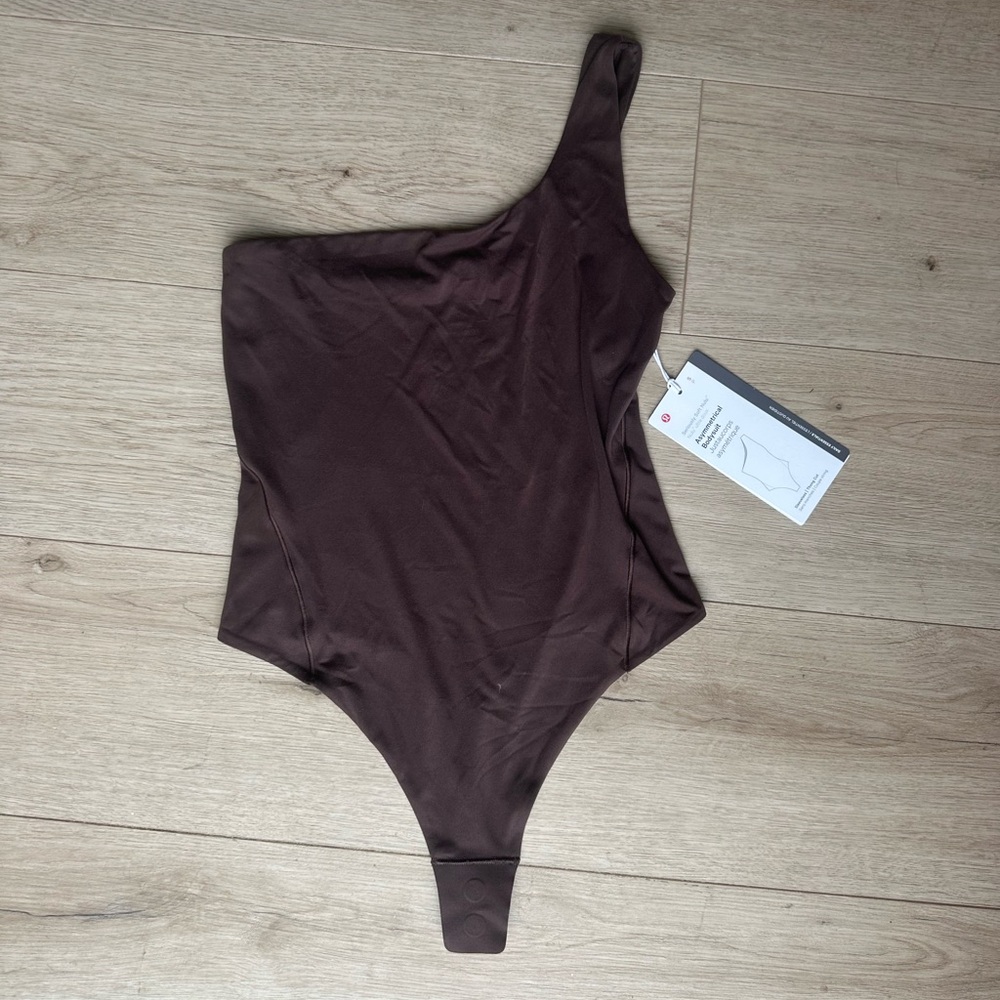 NWT Lululemon Wundermost Ultra-Soft Nulu Asymmetrical Bodysuit Espresso Sz S $78 - Picture 5 of 5